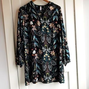 Floral shift dress long sleeve